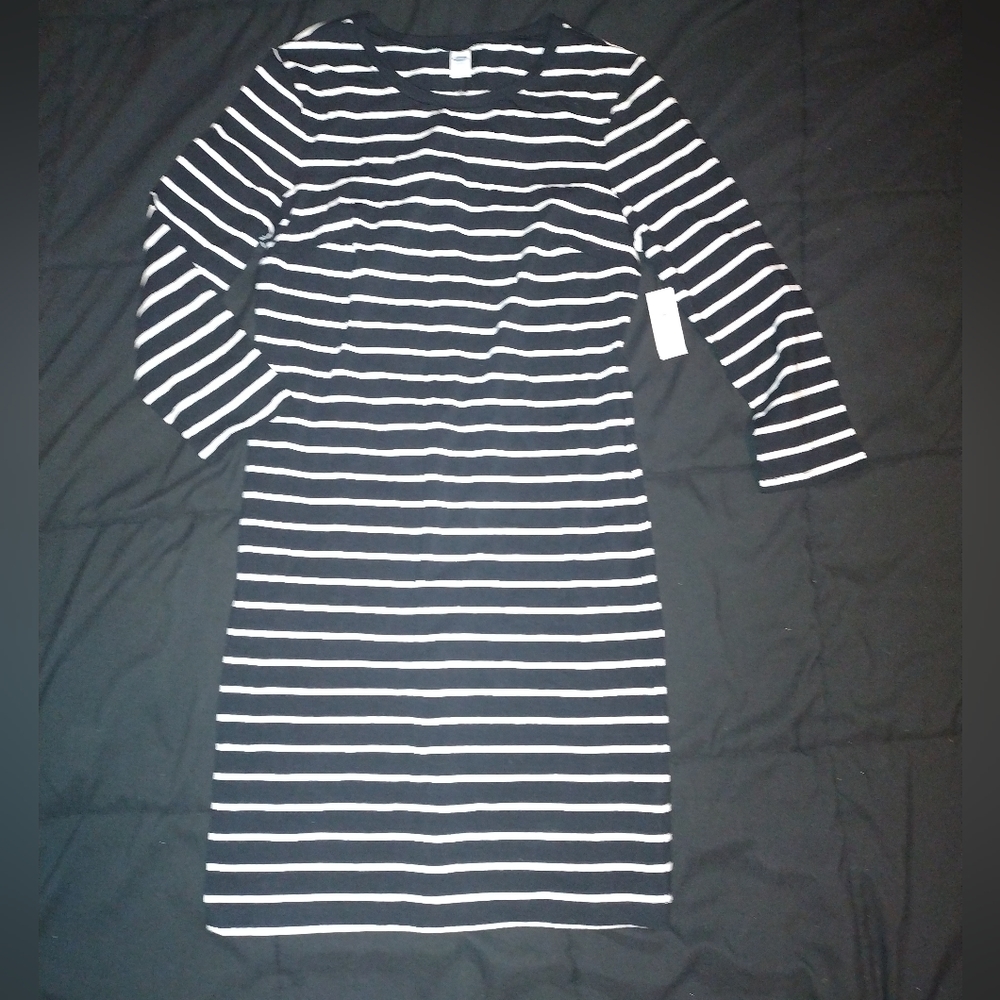 NWT Old Navy Black and White Stripe Dress